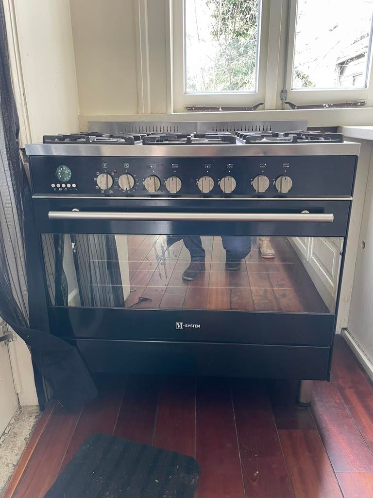 M-system fornuis + oven, Ophalen, 60 cm of meer, Zo goed als nieuw, Gas