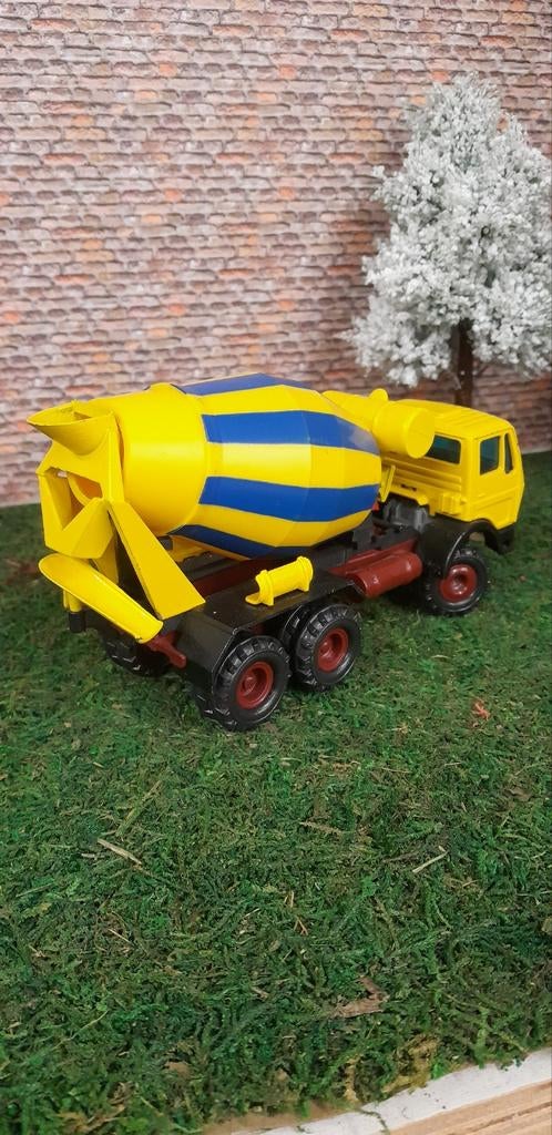 Conrad Mercedes, Hobby en Vrije tijd, Modelauto's | 1:50, Ophalen of Verzenden, Zo goed als nieuw, Bus of Vrachtwagen, Conrad