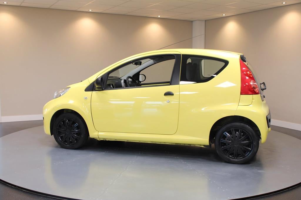 Peugeot 107 1.0-12V XR *2de Eigenaar!* Airco|Lage Km-stand N, Voorwielaandrijving, Euro 5, Gebruikt, Overige kleuren