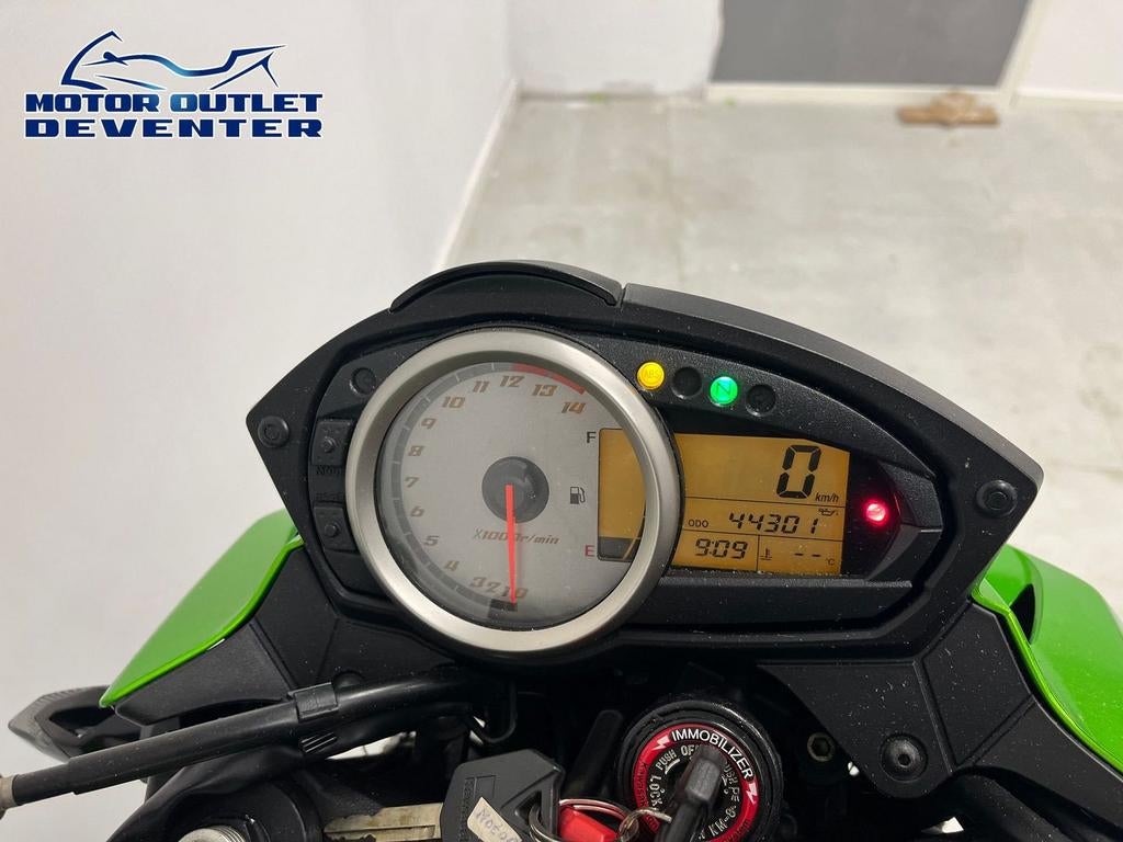 Supermooie KAWASAKI Z 750 Z750 ABS (2009) - foto 2