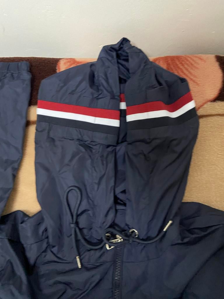 Moncler Windbreaker - Gloednieuw, Maat S, Ophalen of Verzenden, Nieuw, Maat 46 (S) of kleiner, Blauw
