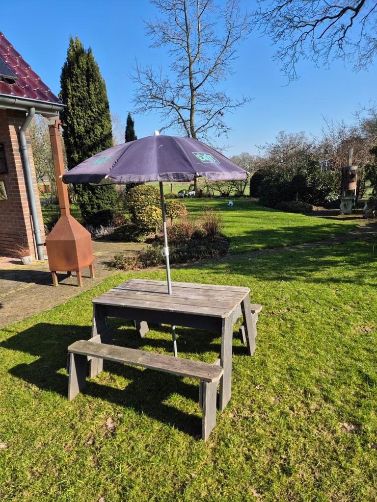 Exit zand- en watertafel met parasol, Ophalen, Gebruikt, Rechthoekig, Hout