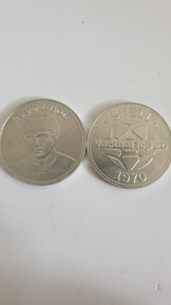 1637 shell 1970 voetbal top 20 - ruud krol, Postzegels en Munten, Penningen en Medailles, Verzenden, Overige materialen