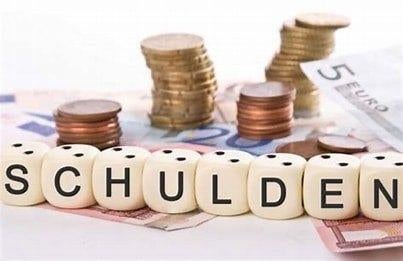 TER OVER NAMEN  GEZOCHT VENNOOTSCHAP BV