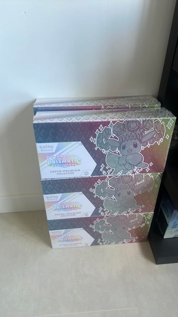 Pokemon prismatic SPC, Ophalen of Verzenden, Zo goed als nieuw