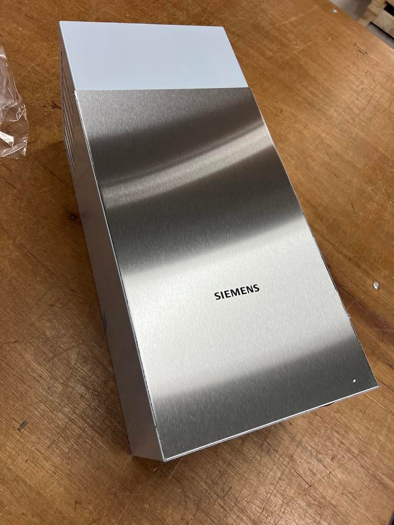 Siemens afzuigkap RVS koof - NIEUW onderdeel, Ophalen, Nieuw, Inbouw, Wandschouwkap