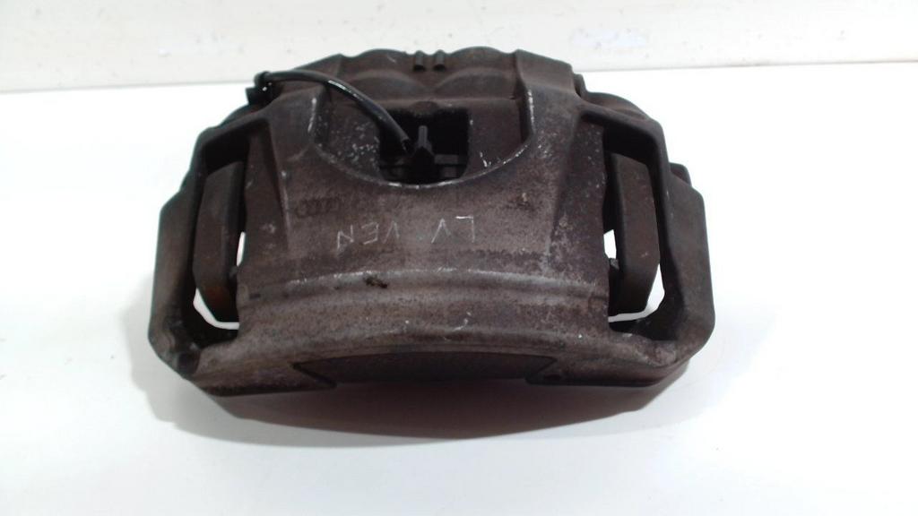 Remklauw links voor Audi A8, Onderdelen@venauto.nl, Van der Ven Autorecycling B.V., Gebruikt, Ettenseweg 76, 4706 PB Roosendaal, The Netherlands