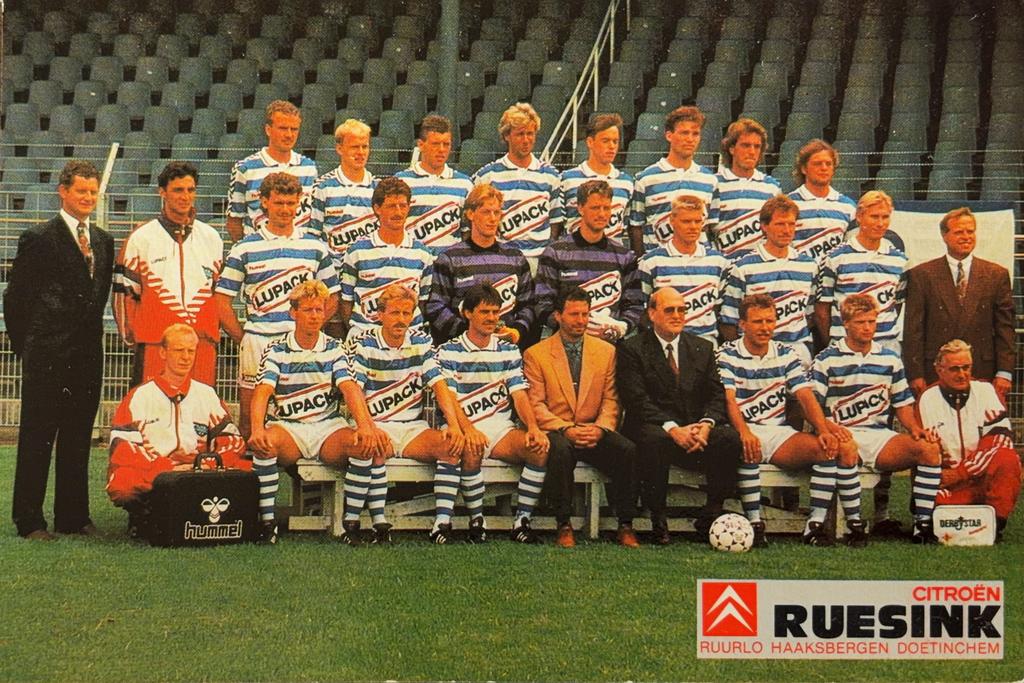 Elftalkaart De Graafschap Doetinchem - seizoen 1991/1992, Ophalen of Verzenden, Zo goed als nieuw, Feyenoord, Spelerskaart