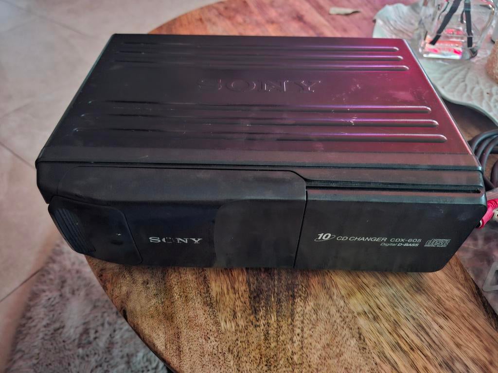 Sony CDX-605 CD Wisselaar - In Goede Staat, Ophalen, Gebruikt