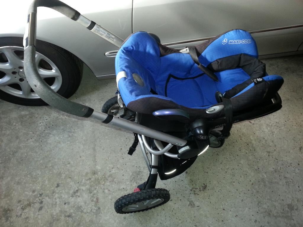 Complete Quinny kinderwagen set+ Maxi-Cosi + Dreami reiswieg, Kinderen en Baby's, Kinderwagens en Combinaties, Gebruikt, Luchtbanden