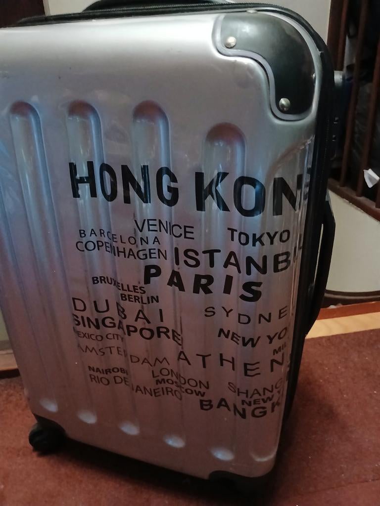 Kleine reiskoffer, Sieraden, Tassen en Uiterlijk, Koffers, Ophalen, Wieltjes, 50 tot 60 cm, Zo goed als nieuw