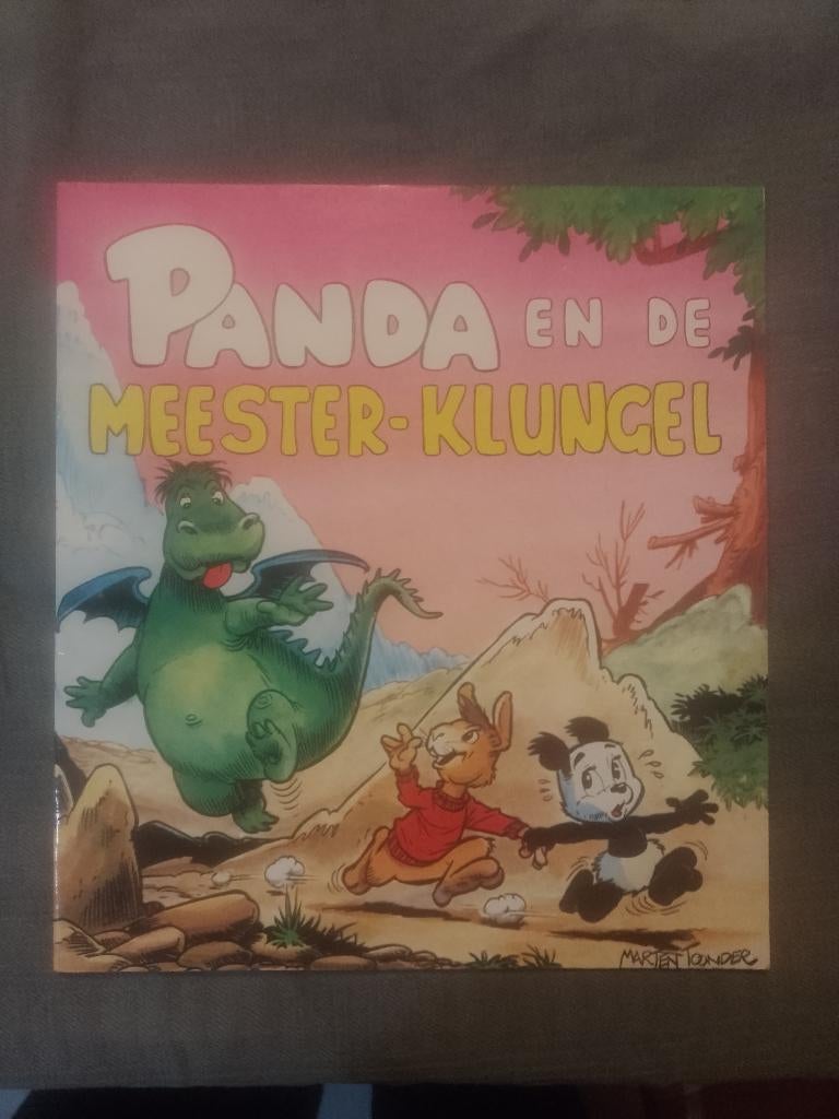 Panda en de Meester Klungel., Boeken, Eén stripboek, Ophalen of Verzenden, Gelezen