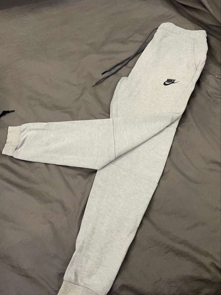 Nette Nike Tech Broek - Nieuw - Maat S, Ophalen of Verzenden, Nieuw, Maat 36 (S)