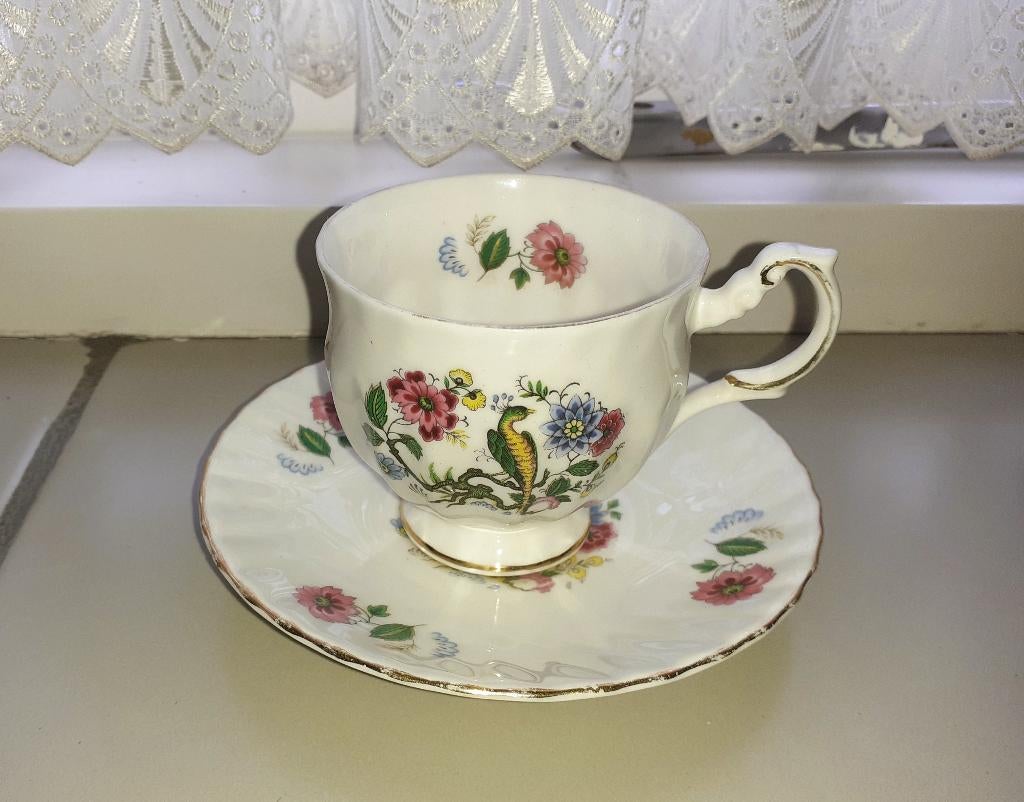 Queens kop en schotel, Antiek en Kunst, Antiek | Servies los, Ophalen of Verzenden