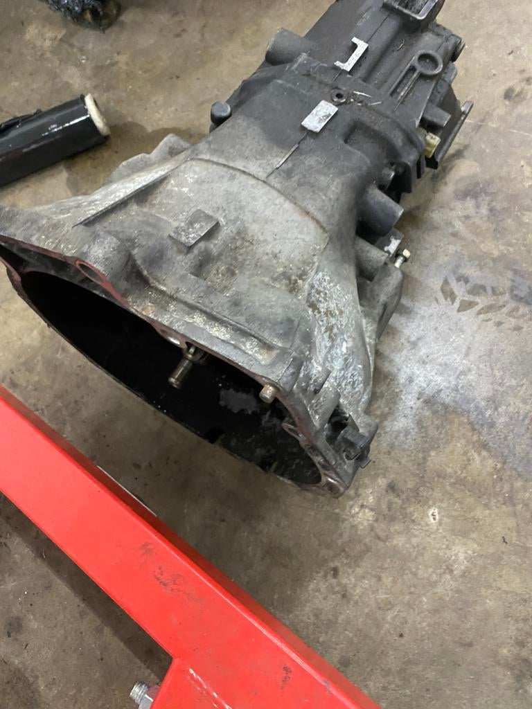E36 getrag versnellingbak 5 speed. 220 0 0225 98, Auto-onderdelen, Ophalen of Verzenden, Gebruikt, BMW
