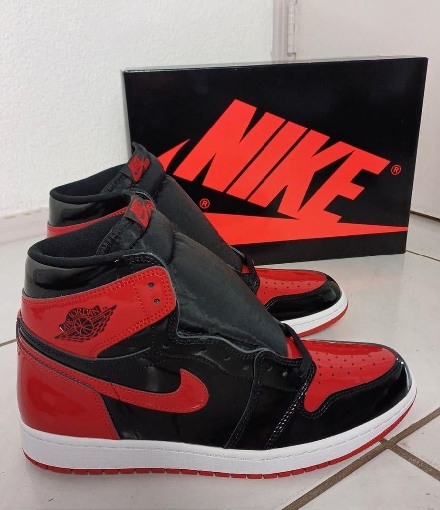 air jordan 1 retro high og patent bred eur45, Kleding | Heren, Schoenen, Ophalen of Verzenden, Nieuw, Zwart