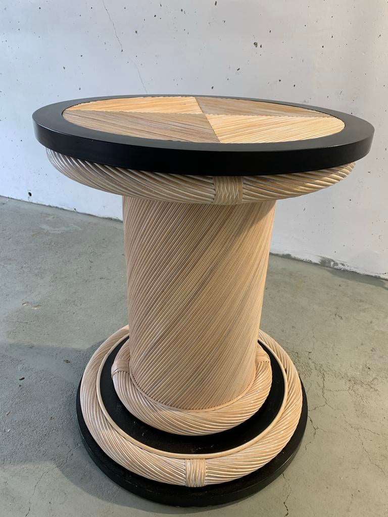 Mooie Manou Tafel met evt geslepen ronde glazen blad, Ophalen of Verzenden