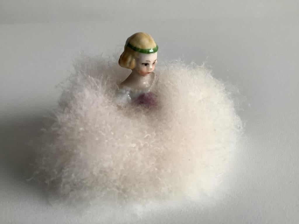 Mooi antiek zwanendonsje met halfdoll handvat meisje/kindje, Ophalen of Verzenden