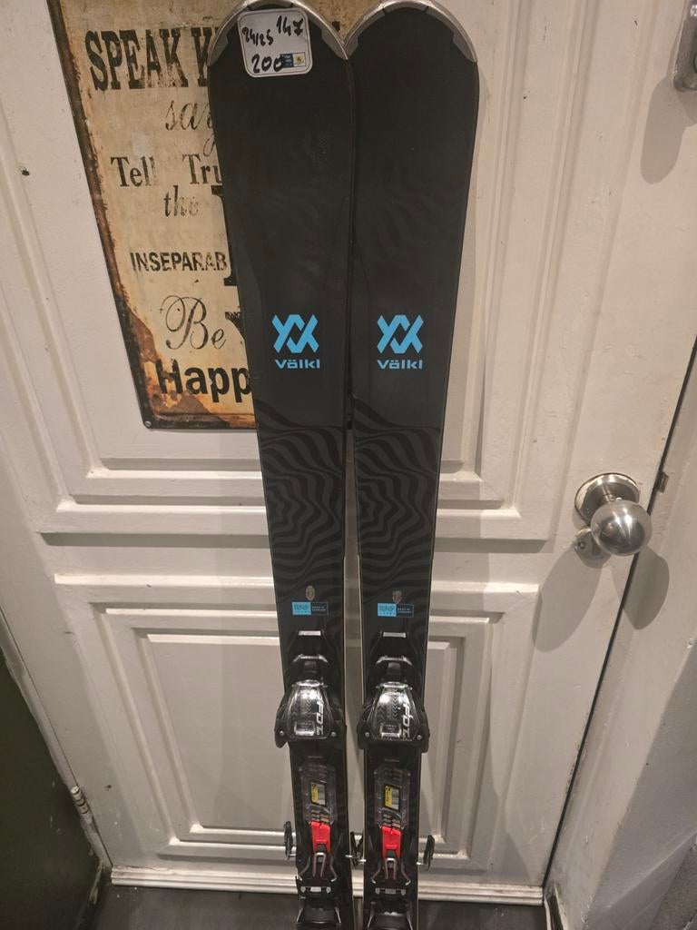 147cm VOLKL FLAIR 76 LTD   DAMES WOODCORE SKIS, Overige merken, 160 tot 180 cm, Ophalen of Verzenden, Zo goed als nieuw
