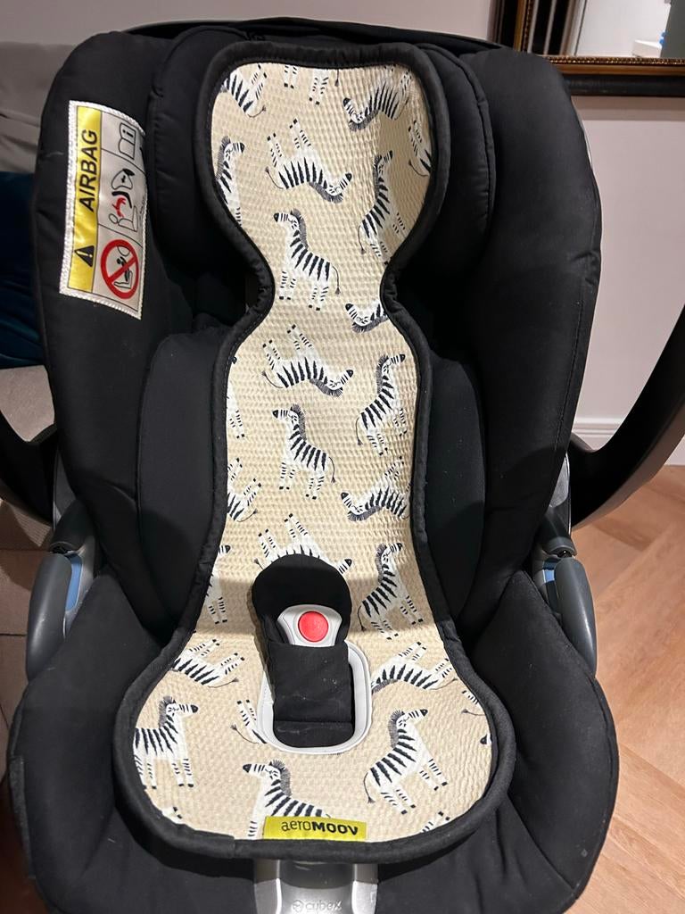 Aeromoov inleg autostoel zebra, Kinderen en Baby's, Ophalen of Verzenden, Zo goed als nieuw, Overige merken