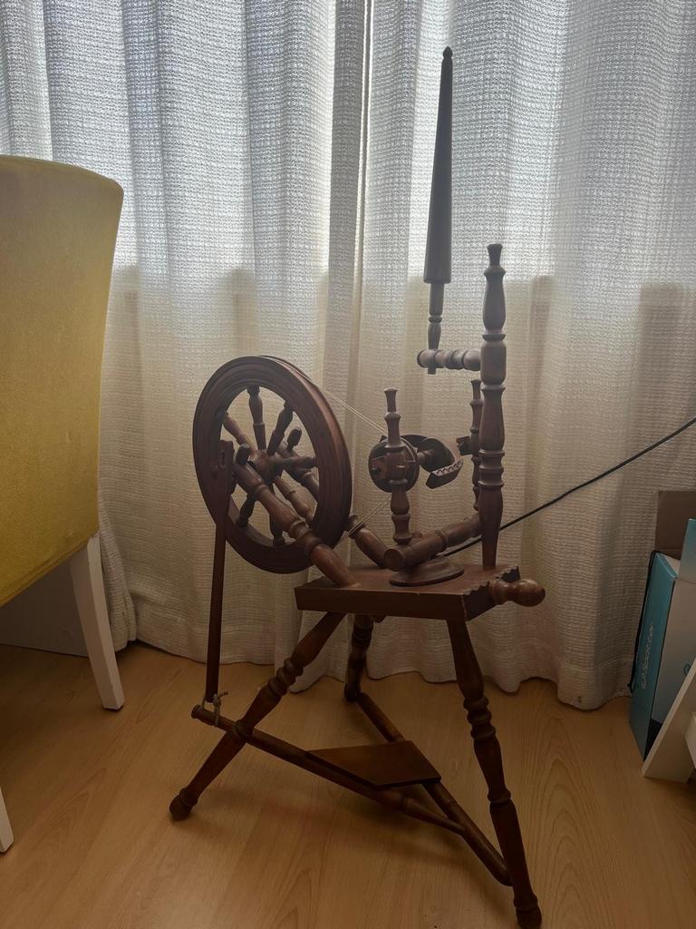 Fijn Spinnewiel, Ophalen, Spinnewiel