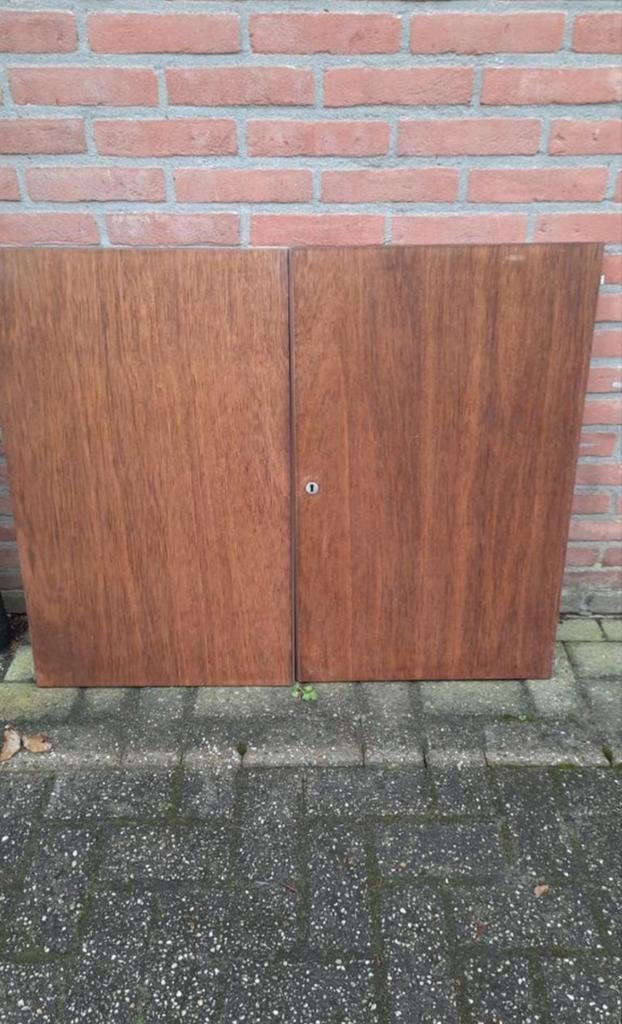 2 sets Wengé Lundia deurtjes 100 br x 80 h      €35, Ophalen, Nieuw, 250 cm of meer, Planken