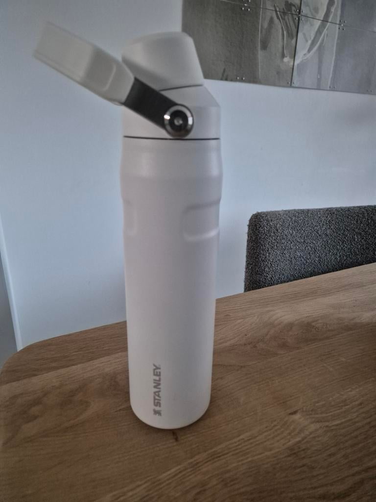Nieuw STANLEY AEROLIGHT ICE FLOW Waterfles 600ml, Ophalen of Verzenden, Nieuw