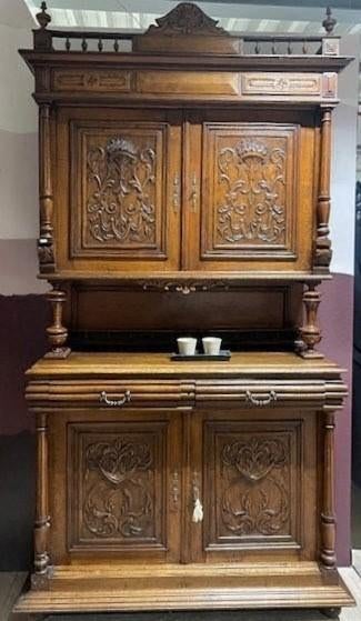 HENRI DEUX KAST MET CERTIFICAAT    -rek7, Ophalen