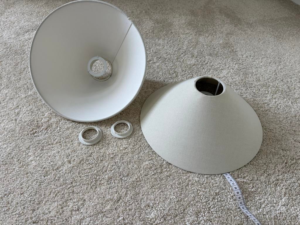 2x lampenkappen, linnen, 33.5cm diameter, Huis en Inrichting, Ophalen, Gebruikt