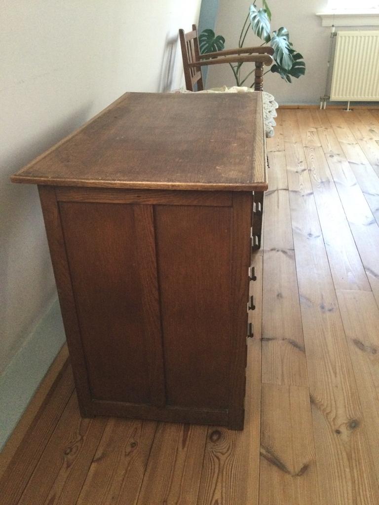 Antiek bureautje te koop, Antiek en Kunst, Antiek | Meubels | Tafels, Ophalen