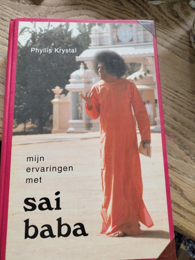 P. Krystal - Mijn ervaringen met Sai Baba, Boeken, Ophalen of Verzenden, Zo goed als nieuw, P. Krystal
