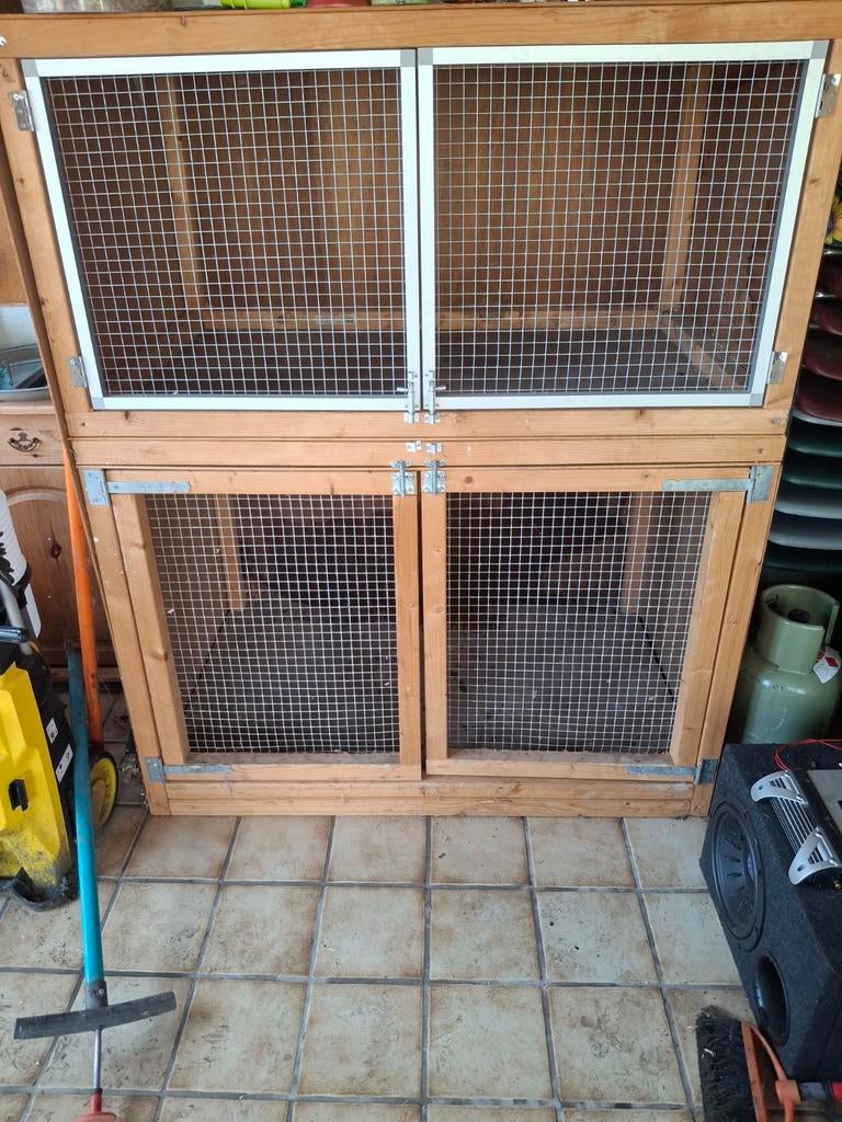 Te koop 2 hokken, Dieren en Toebehoren, Ophalen, Zo goed als nieuw, Hok, 90 cm of meer