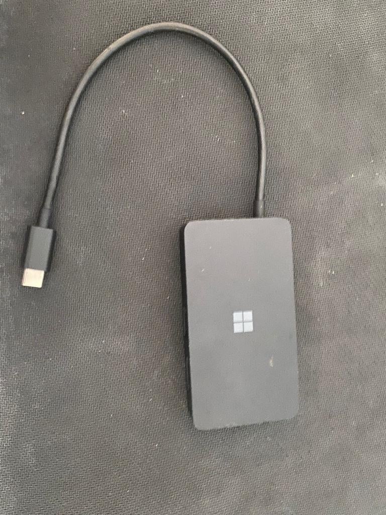 Windows Microsoft Surface USB Hub, Computers en Software, Verzenden, Zo goed als nieuw, Microsoft, Docking station
