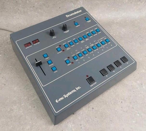 👉 E-MU Drumulator met midi. Drum machine 1983. Nice 🔊, Muziek en Instrumenten, Drumcomputers, Ophalen of Verzenden, Gebruikt