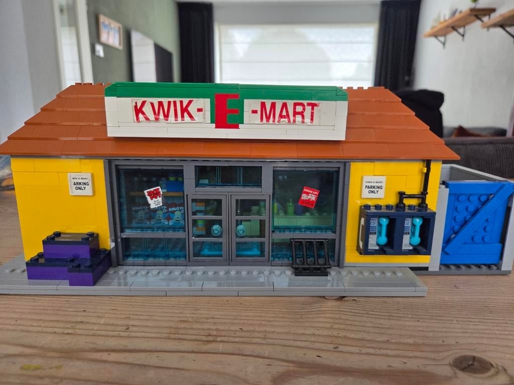 Lego The Simpsons Kwik-E-Mart
71016-1, Ophalen, Lego, Zo goed als nieuw, Compleet