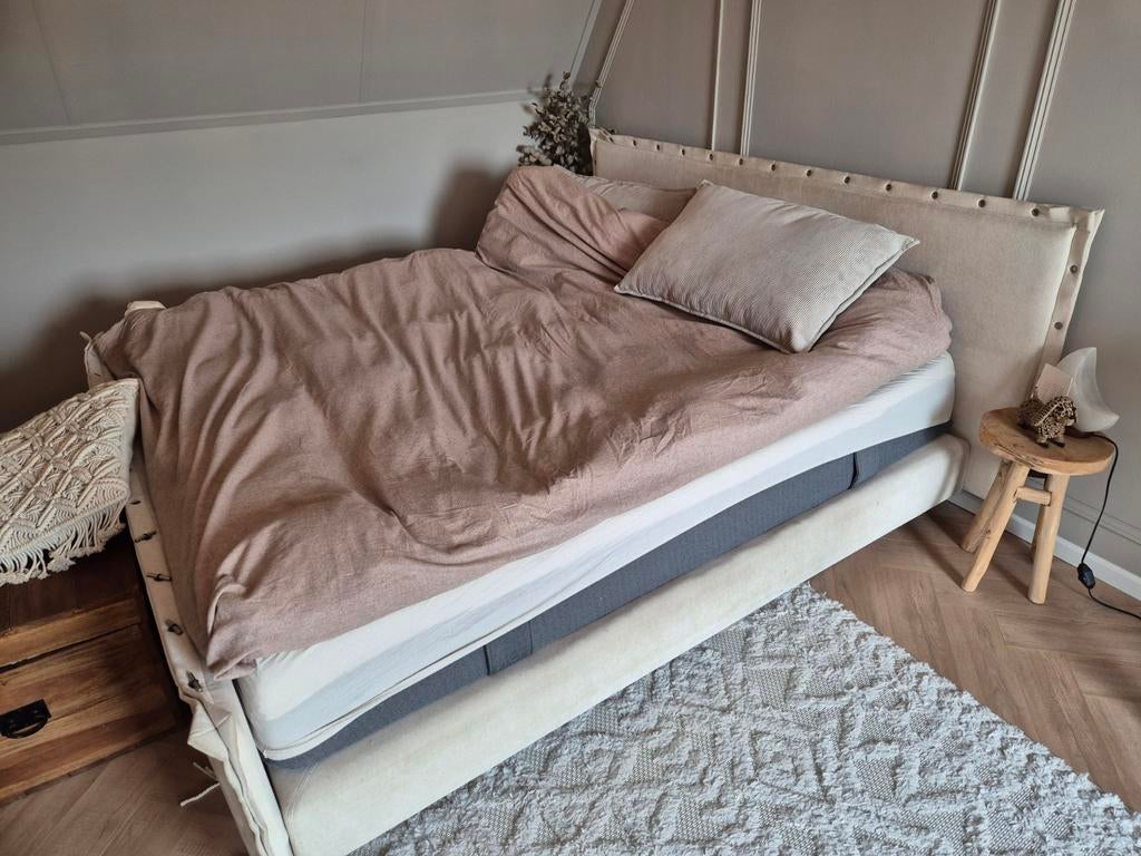 Luxe gestoffeerd tweepersoonsbed 210x190cm, Ophalen of Verzenden, Tweepersoons, Stof, 180 cm
