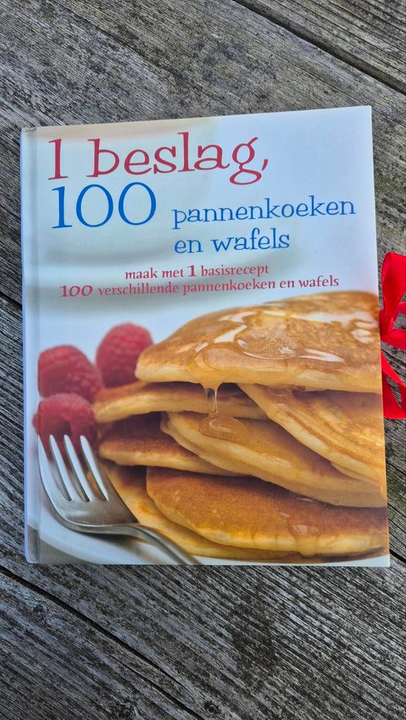 Kookboek: 1 beslag, 100 wafels en pannenkoeken, Ophalen of Verzenden, Overige gebieden, Onbekend, Taart, Gebak en Desserts