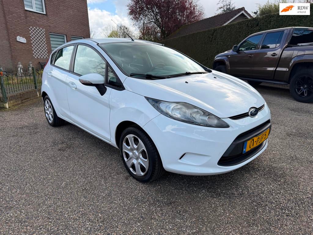 Ford Fiesta 1.25 Limited, Voorwielaandrijving, Euro 5, 1242 cc, 4 cilinders