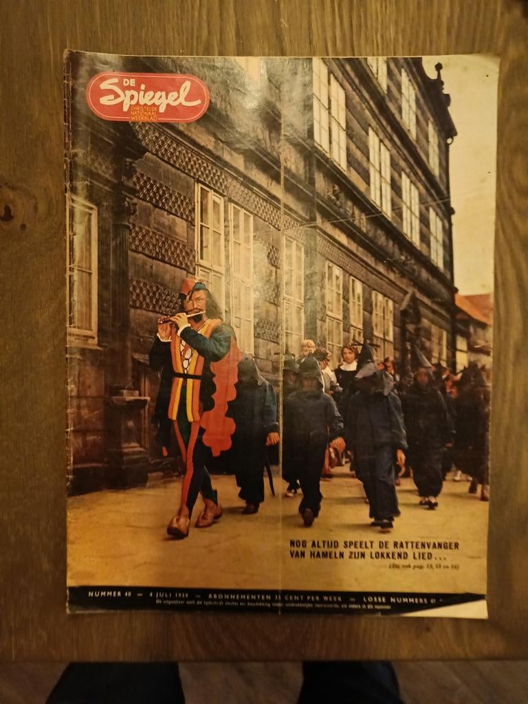 De Spiegel - Nummer 40 - 4 Juli 1953, Ophalen of Verzenden, Gelezen