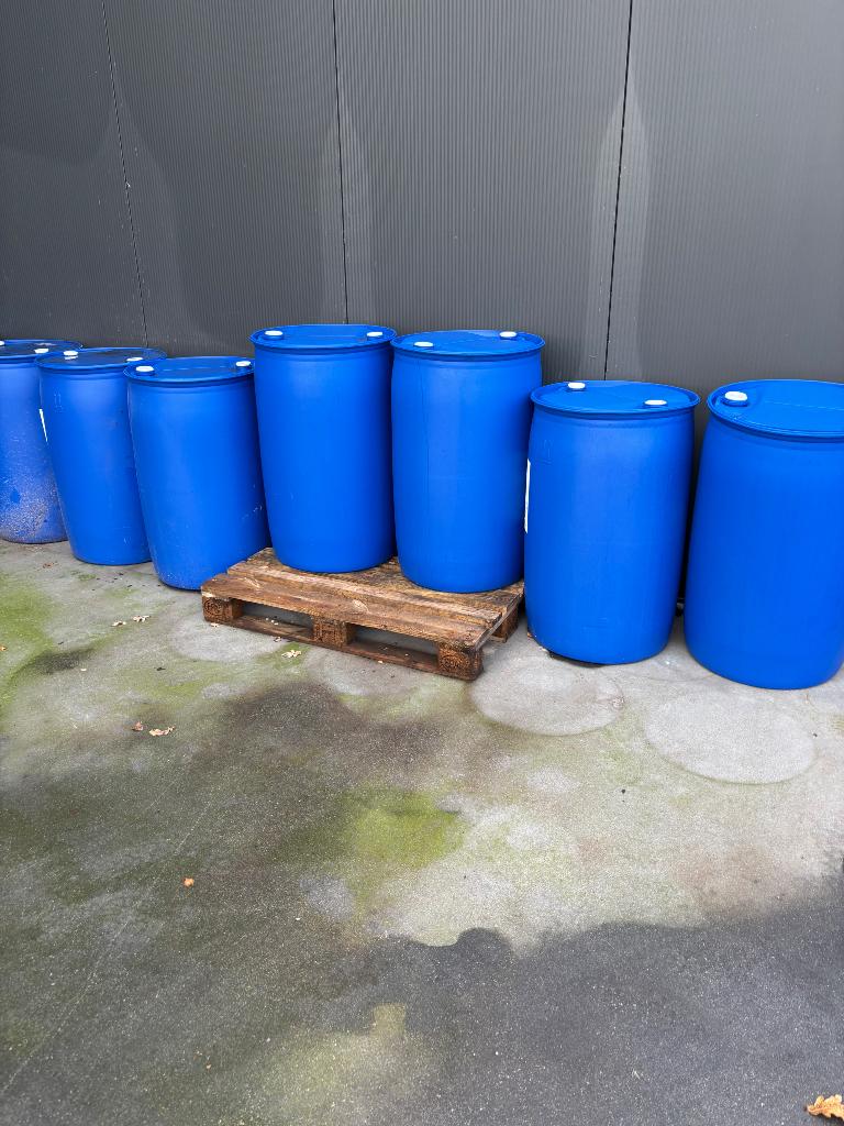 Regenton, 150 liter of meer, Ophalen, Gebruikt, Kunststof