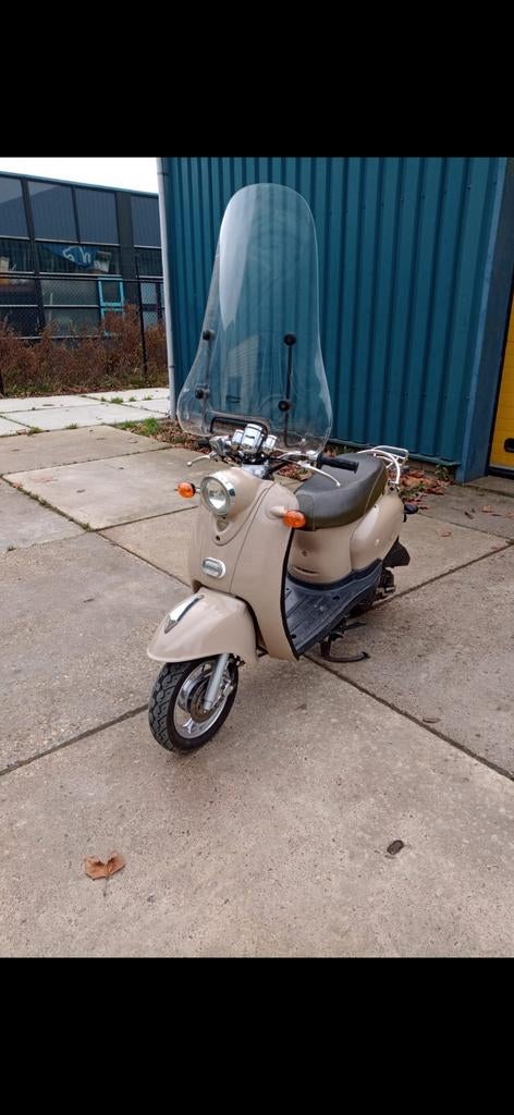 Scooter met betrouwbare (gy6) blok, Ophalen of Verzenden, Gebruikt, Benzine, Overige merken