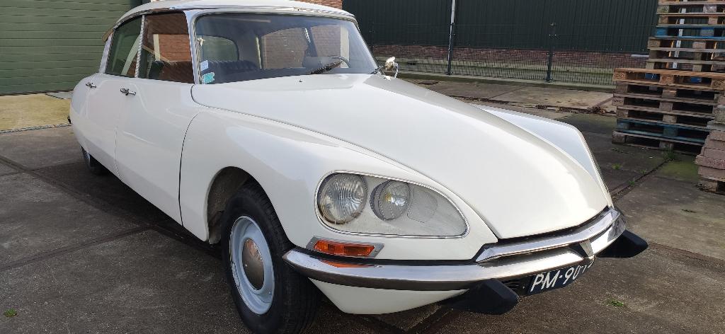 Citroen DS i.g.st. bouwjaar 1970, Voorwielaandrijving, Zwart, Citroën, Wit