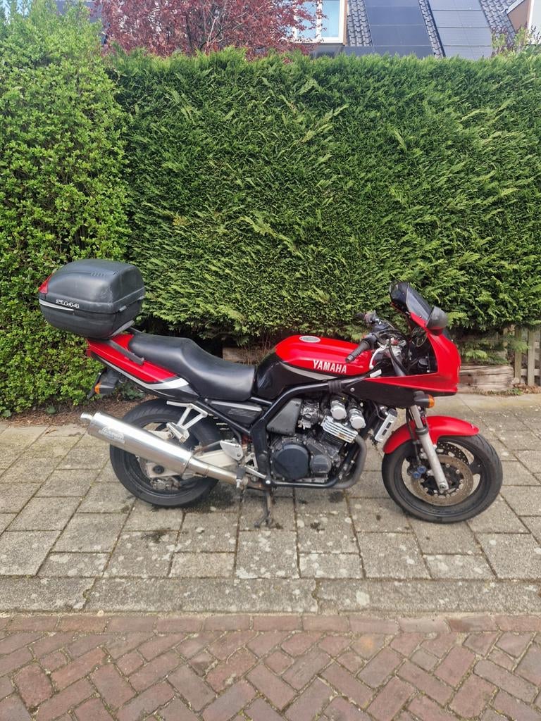 Yamaha FZS 600 Fazer (2000)