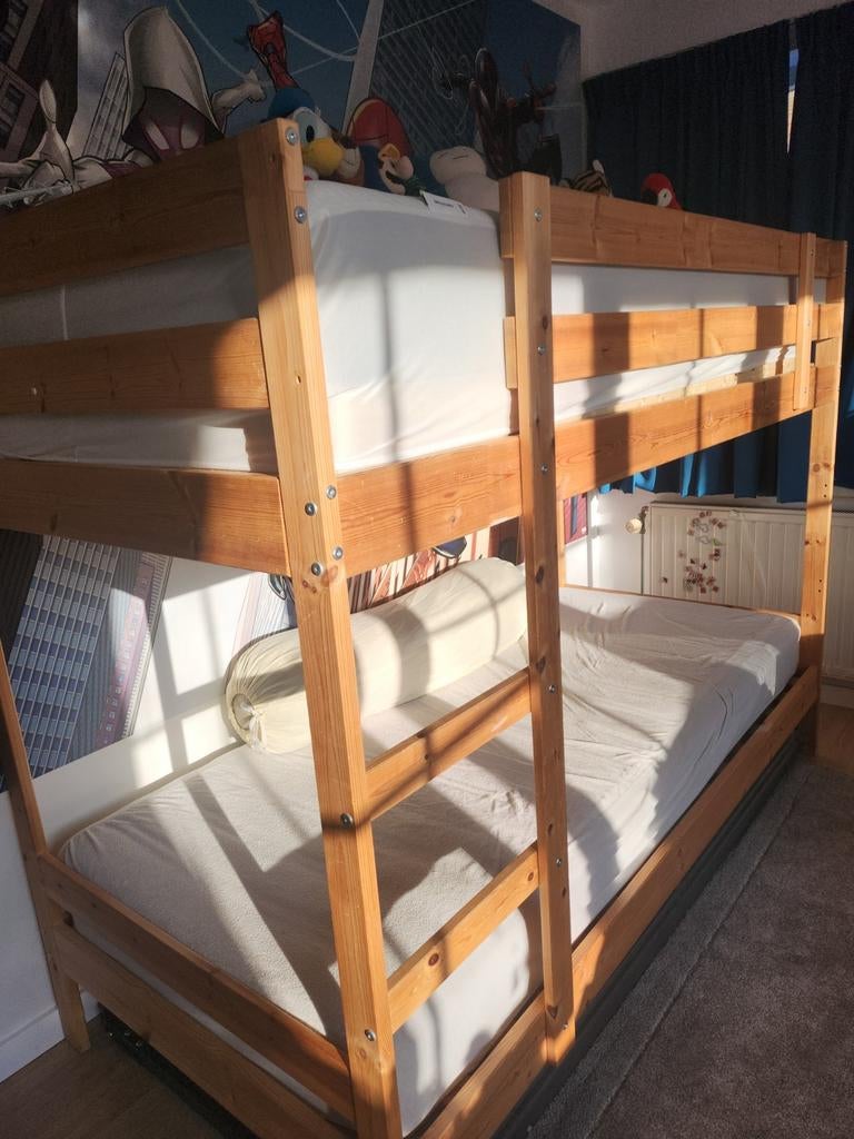 IKEA Mydal stapelbed - massief grenen zo goed als nieuw, Ophalen, Zo goed als nieuw, Stapelbed