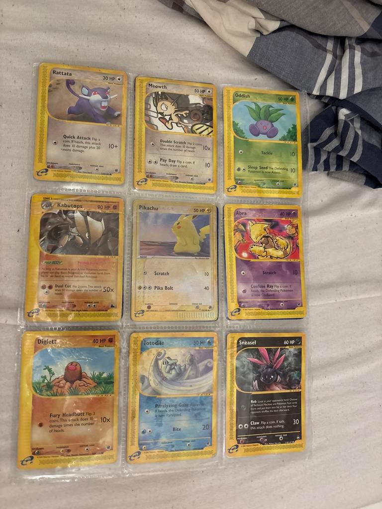 Negen Pokémon kaarten, Ophalen of Verzenden, Gebruikt, Meerdere kaarten