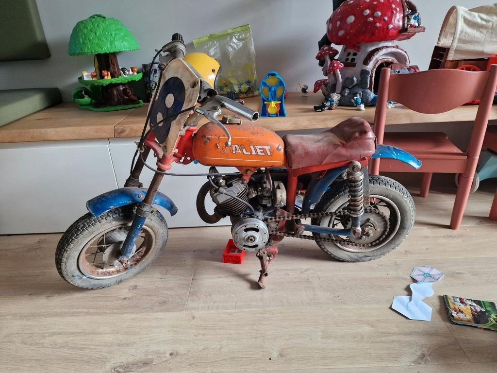 Gezocht: Italjet MM5A of B met 8 inch wielen (opknapper), Ophalen of Verzenden