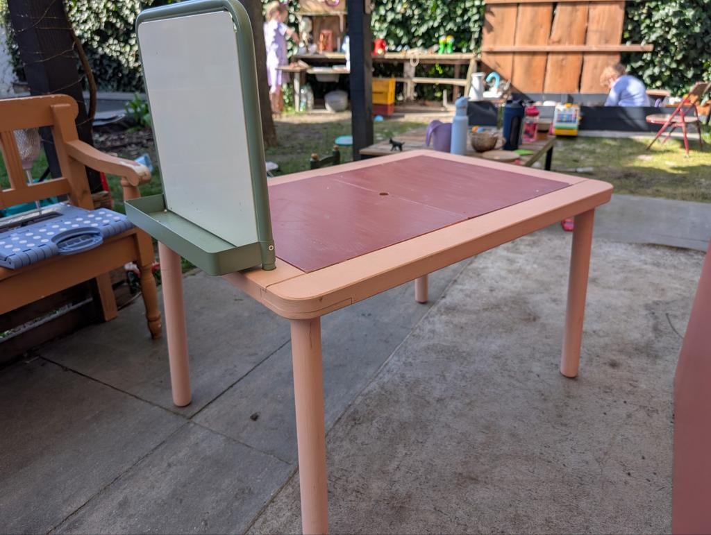 Flisat kindertafel, Ophalen, Rechthoekig, 75 cm of meer, 60 cm of meer