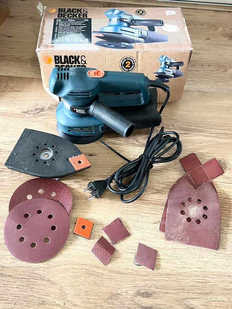 Black & Decker 155W Excentrische Schuurmachine, Ophalen of Verzenden, Gebruikt, Minder dan 600 watt, Excentrische schuurmachine