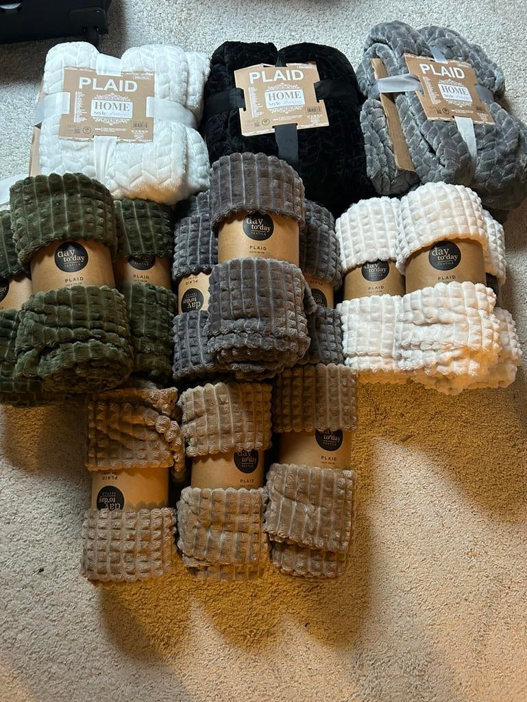 Restpartij kerstmarkt, Diversen, Ophalen, Zo goed als nieuw