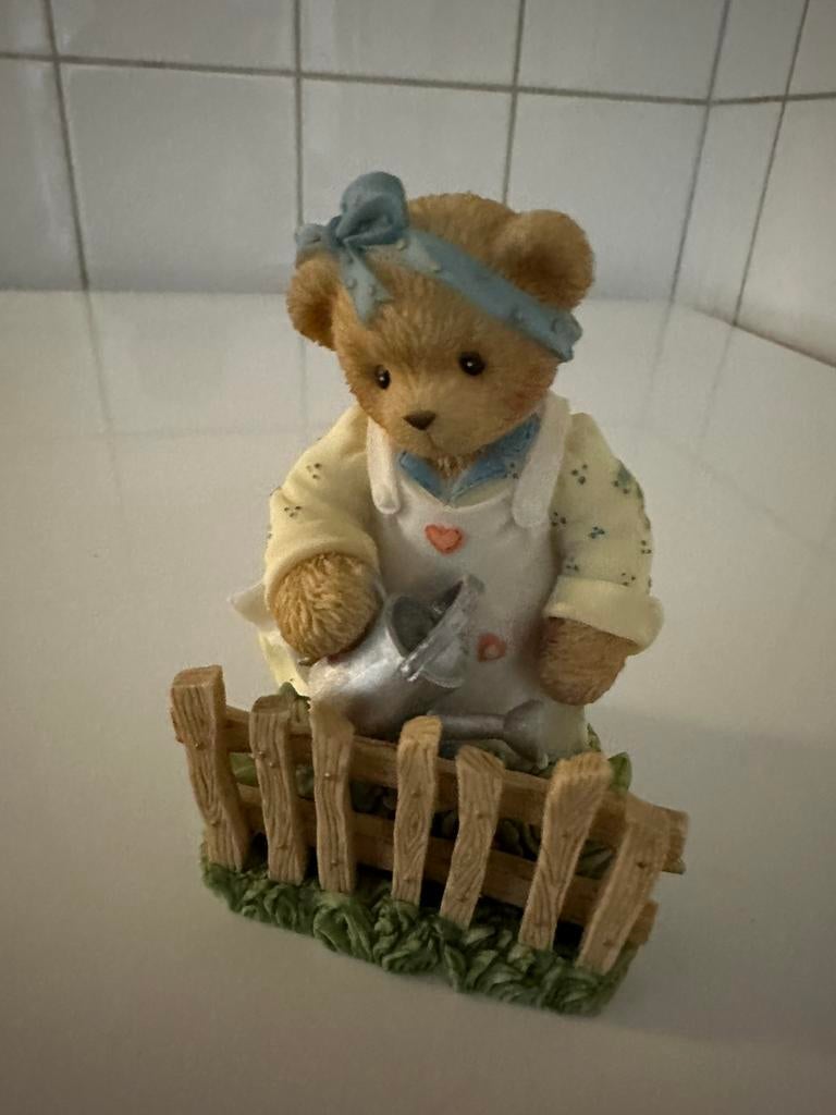 Cherished teddies Dolores 2002, Verzamelen, Ophalen of Verzenden, Zo goed als nieuw, Beeldje, Cherished Teddies